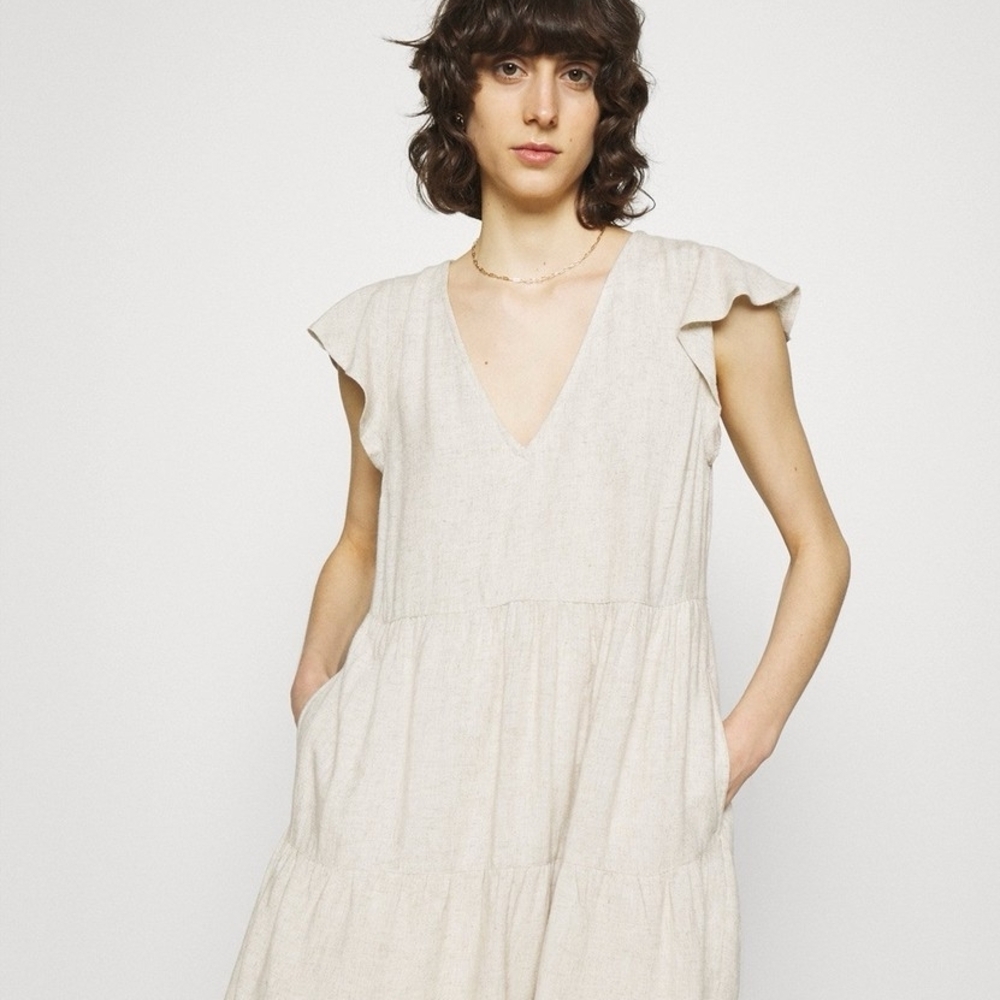 Abercrombie & Fitch Cream Midi Dress